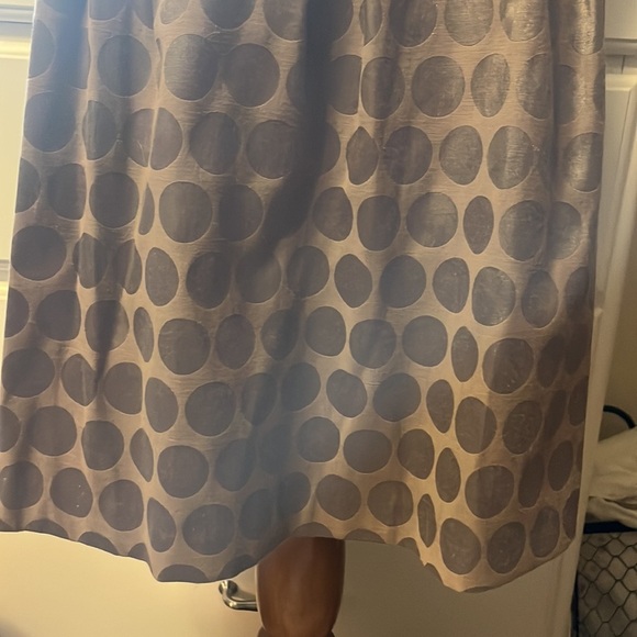 Loft sleeveless fully lined dress in a pewter color, size 4 - Picture 4 of 12